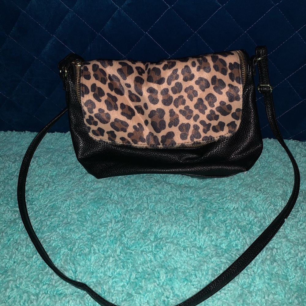 Leopard black crossbody bag